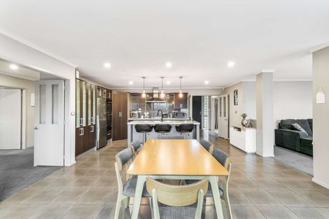 Photo of property in 40 Baxendale Drive, Matipo Heights, Rotorua, 3015