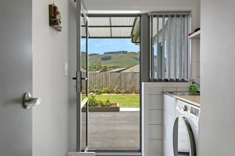 Photo of property in 8 Kahikatea Drive, Kinloch, Taupo, 3377