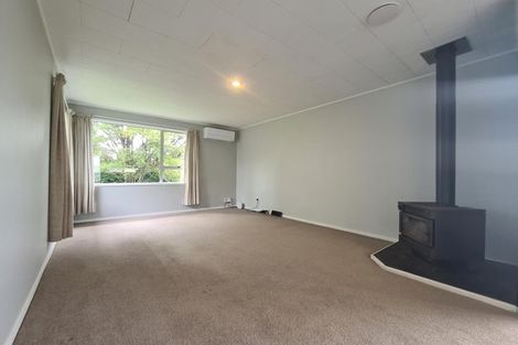 Photo of property in 1 Murillo Place, Henderson, Auckland, 0612
