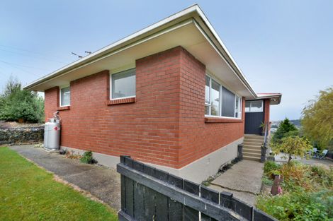 Photo of property in 23 Warwick Street, Balaclava, Dunedin, 9011