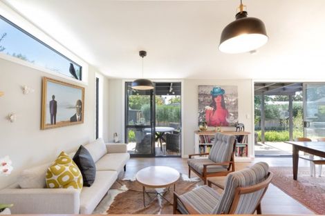 Photo of property in 58 Thornton Road, Cambridge, 3434