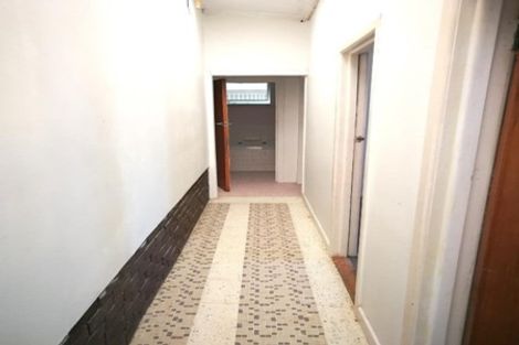 Photo of property in 40 West Coast Road, Glen Eden, Auckland, 0602