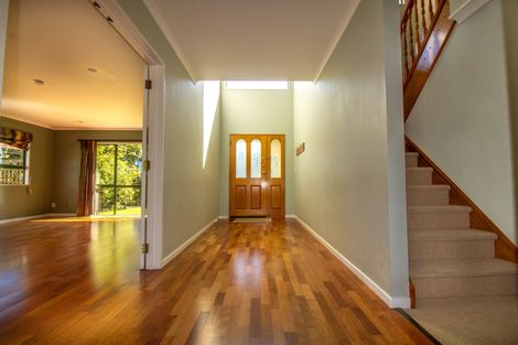 Photo of property in 102 Pacific Drive, Fitzherbert, Palmerston North, 4410