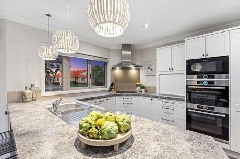 Photo of property in 562 Gloucester Road, Papamoa Beach, Papamoa, 3118