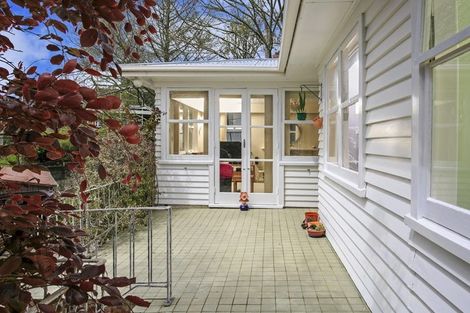 Photo of property in 1/14 Bond Crescent, Forrest Hill, Auckland, 0620