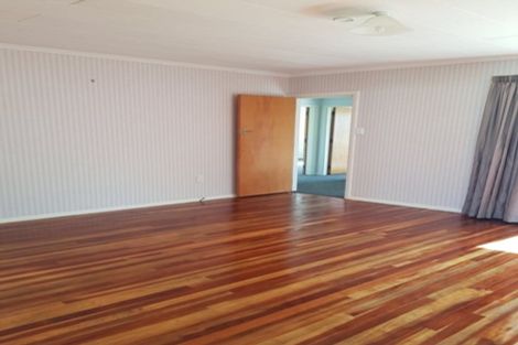 Photo of property in 18 Swansea Street, Hokowhitu, Palmerston North, 4410