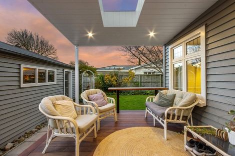 Photo of property in 8 Rayburn Avenue, Papanui, Christchurch, 8053