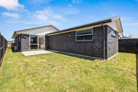 Photo of property in 30 Batty Street, Papamoa Beach, Papamoa, 3118