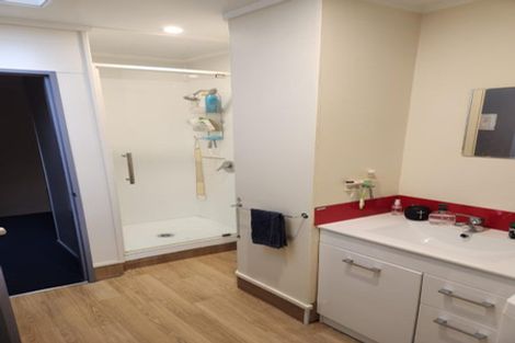 Photo of property in 809-811 Great King Street, North Dunedin, Dunedin, 9016