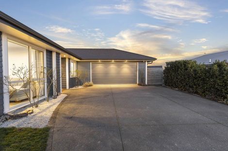 Photo of property in 14 Greenwich Street, Halswell, Christchurch, 8025