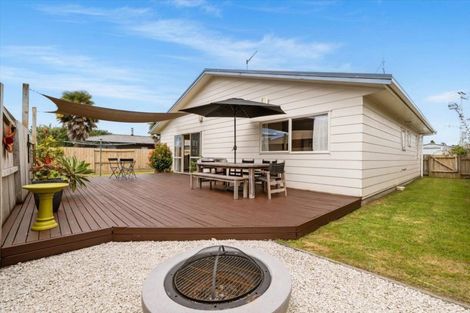 Photo of property in 13 Macloughlin Drive, Te Puke, 3119