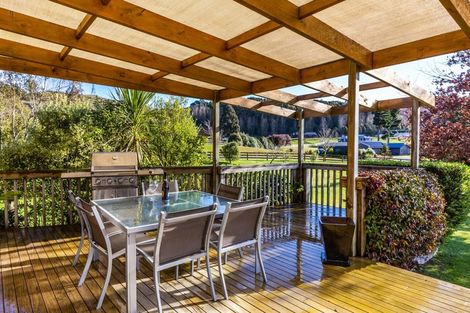 Photo of property in 44 Ramsay Drive, Acacia Bay, Taupo, 3385