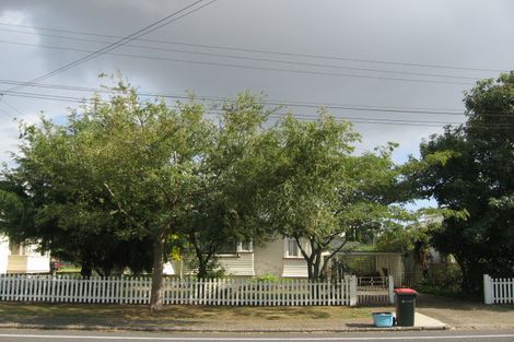 Photo of property in 21 Lippiatt Road, Otahuhu, Auckland, 1062