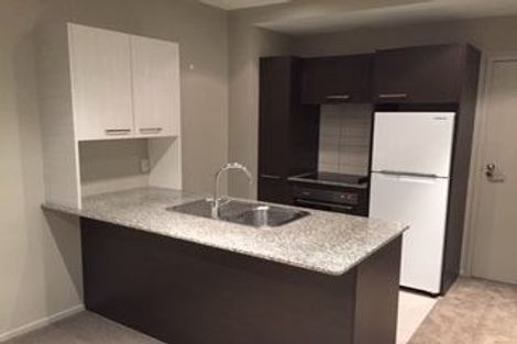 Photo of property in Shoal Haven Apartments, 112a/130 Anzac Street, Takapuna, Auckland, 0622