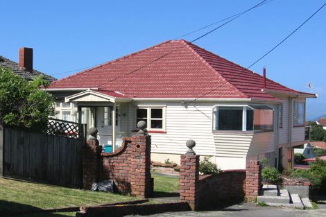 Photo of property in 34 Mandalay Terrace, Khandallah, Wellington, 6035