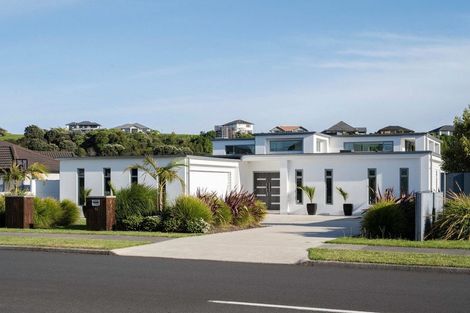 Photo of property in 51 Lynley Park Drive, Omokoroa, 3114