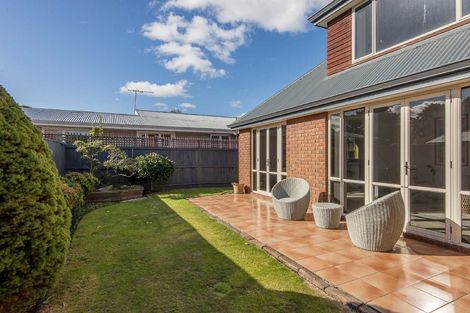 Photo of property in 1 Braithwaite Street, Ilam, Christchurch, 8041