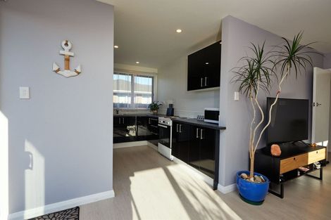 Photo of property in 75 Churchill Street, Kaikoura, 7300