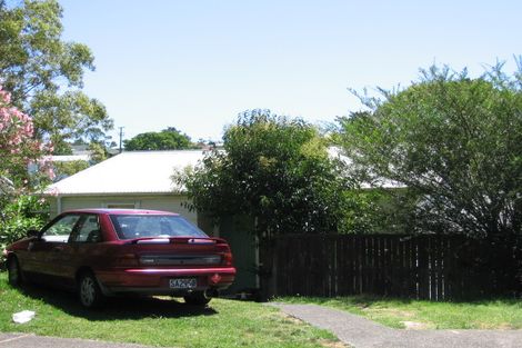 Photo of property in 85 Taurus Crescent, Beach Haven, Auckland, 0626
