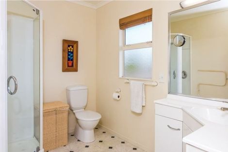 Photo of property in 11 Logan Avenue, Wharewaka, Taupo, 3330