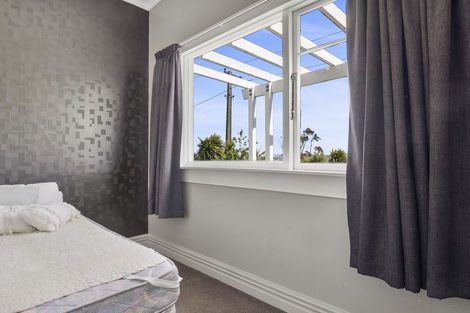 Photo of property in 84 Tomahawk Road, Andersons Bay, Dunedin, 9013