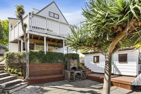 Photo of property in 43 John Gill Road, Shelly Park, Auckland, 2014