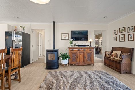 Photo of property in 151 Pukehina Parade, Pukehina, Te Puke, 3189