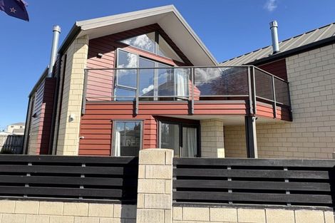 Photo of property in 4/105 Seddon Road, Frankton, Hamilton, 3204