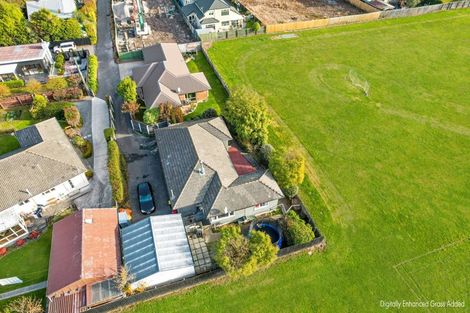 Photo of property in 32 Vagues Road, Northcote, Christchurch, 8052