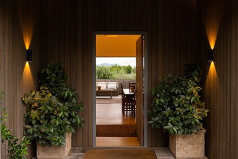 Photo of property in 10 Avignon Place, Fairhall, 7272