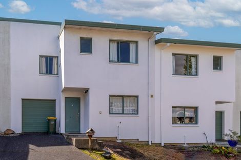 Photo of property in 13 Vitex Lane, Henderson, Auckland, 0612