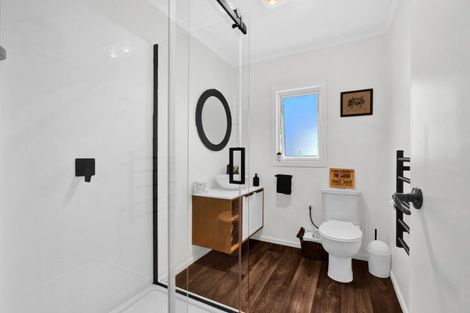 Photo of property in 151 Ngamotu Road, Spotswood, New Plymouth, 4310