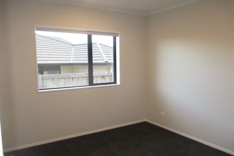 Photo of property in 1 Waikaka Place, Rototuna North, Hamilton, 3210