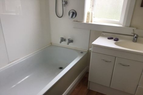 Photo of property in 378a Oxford Street, Levin, 5510