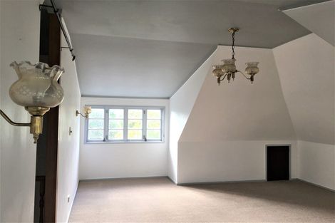 Photo of property in 16 Elmira Place, Browns Bay, Auckland, 0630