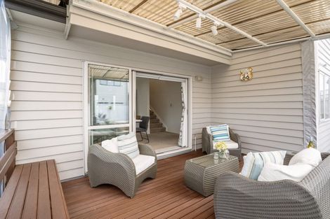 Photo of property in 126c Wellington Street, Howick, Auckland, 2014