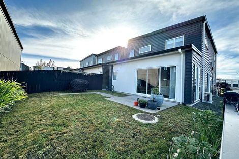 Photo of property in 8 Recovery Road, Papakura, 2110