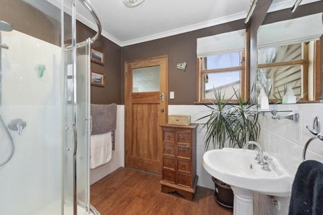 Photo of property in 7 Armitage Place, Fairfield, Hamilton, 3214