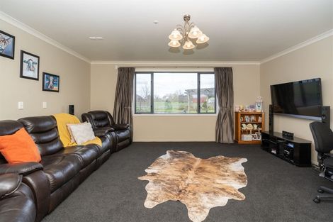 Photo of property in 32 Marshmeadow Road, Newstead, Hamilton, 3286