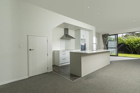 Photo of property in 21 Carder Court, Hobsonville, Auckland, 0618