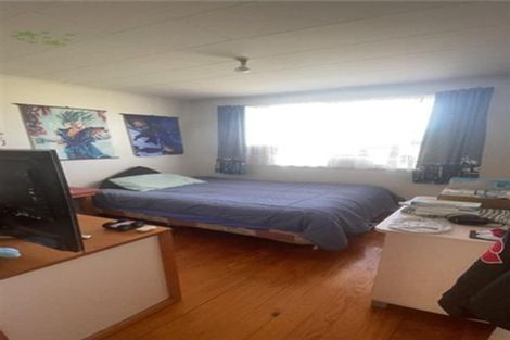 Photo of property in 24 Gossamer Drive, Pakuranga Heights, Auckland, 2010