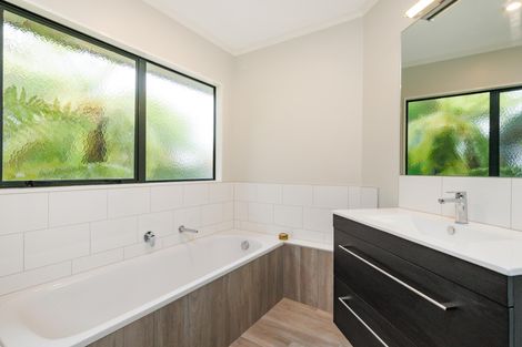 Photo of property in 190 Kelvin Grove Road, Kelvin Grove, Palmerston North, 4414