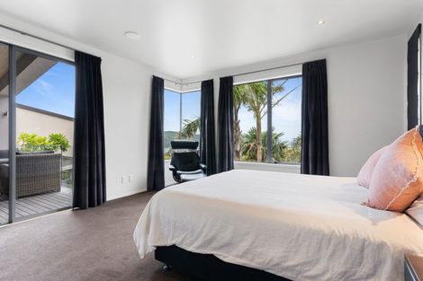 Photo of property in 114 Te Pamahue Drive, Whangamata, 3620