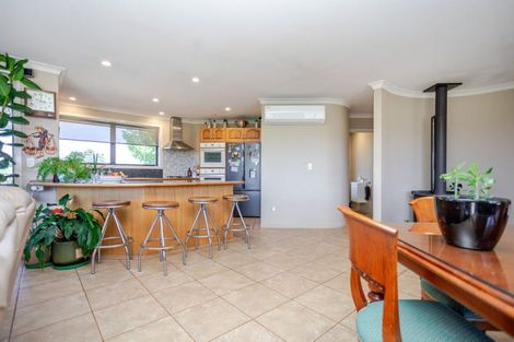 Photo of property in 152 Aerodrome Road, Dannevirke, 4972