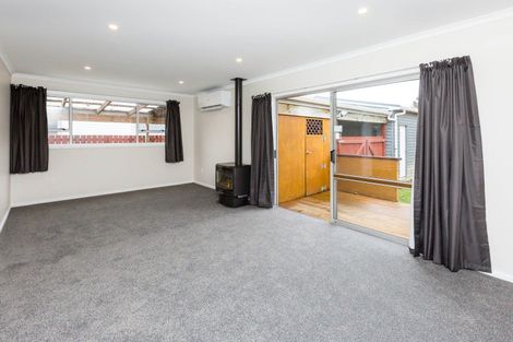 Photo of property in 14 Wimbledon Grove, Wainuiomata, Lower Hutt, 5014
