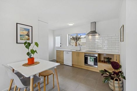 Photo of property in 3/34 Walton Street, Red Beach, 0932