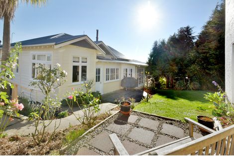 Photo of property in 15 Northview Crescent, Belleknowes, Dunedin, 9011