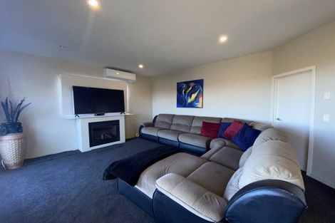 Photo of property in 1193 Whangaparaoa Road, Gulf Harbour, Whangaparaoa, 0930