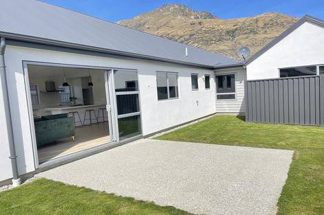 Photo of property in 106 Stalker Road, Lower Shotover, Queenstown, 9304