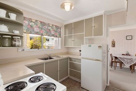 Photo of property in 2/382 Stokes Valley, Stokes Valley, Lower Hutt, 5019